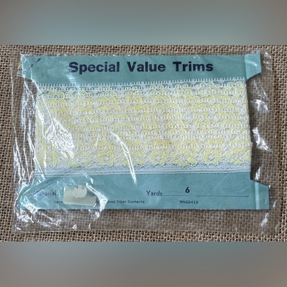 Vintage Yellow White Floral Lace Ribbon Trim New Old Stock Cottage Grandma Core